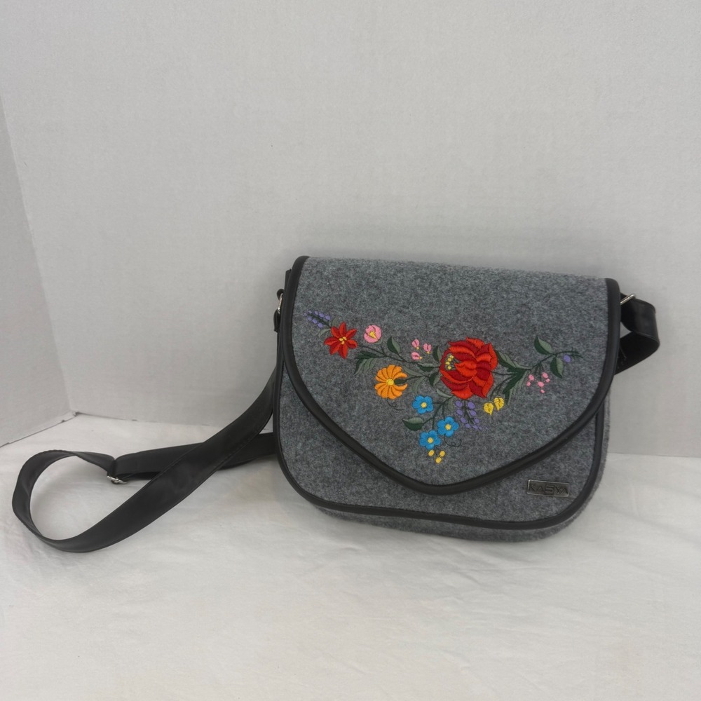 Kasya Design Grey Felt Floral Embroidered Crossbody Messenger Bag